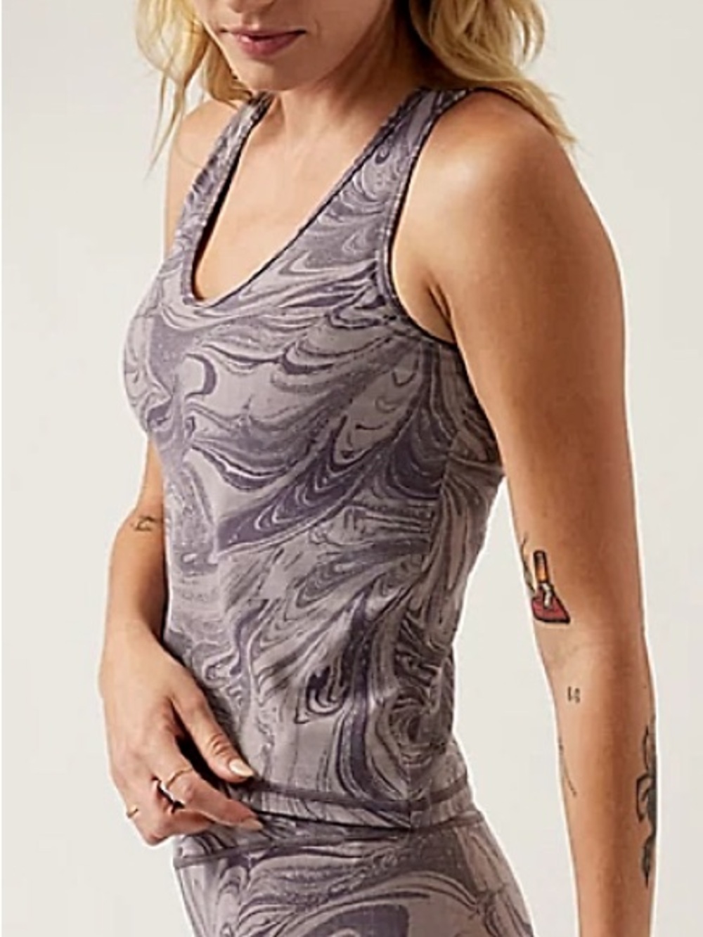 ATHLETA Transcend Marbled VNeck Athletic Workout UPF Stretch Casual Tank Top